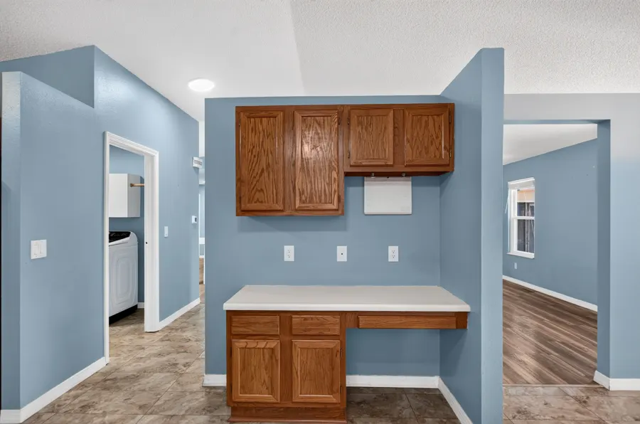 Real estate photograph 8 of 350 Widick St., Colorado, Colorado