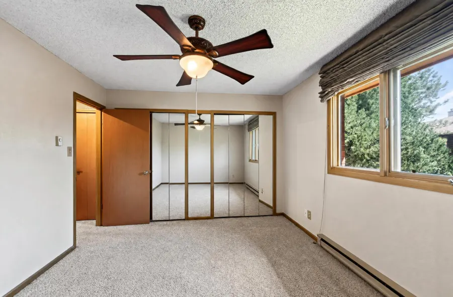 Real estate photograph 10 of 2105 Chatalet Lane Unit G, Colorado, Colorado