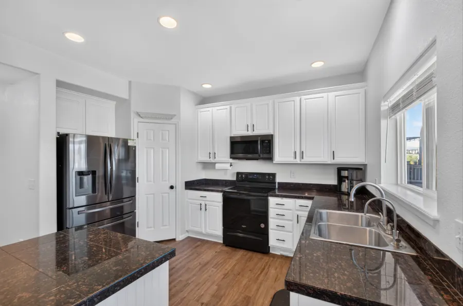 Real estate photograph 8 of 7490 Creekfront Dr., Fountain, Colorado