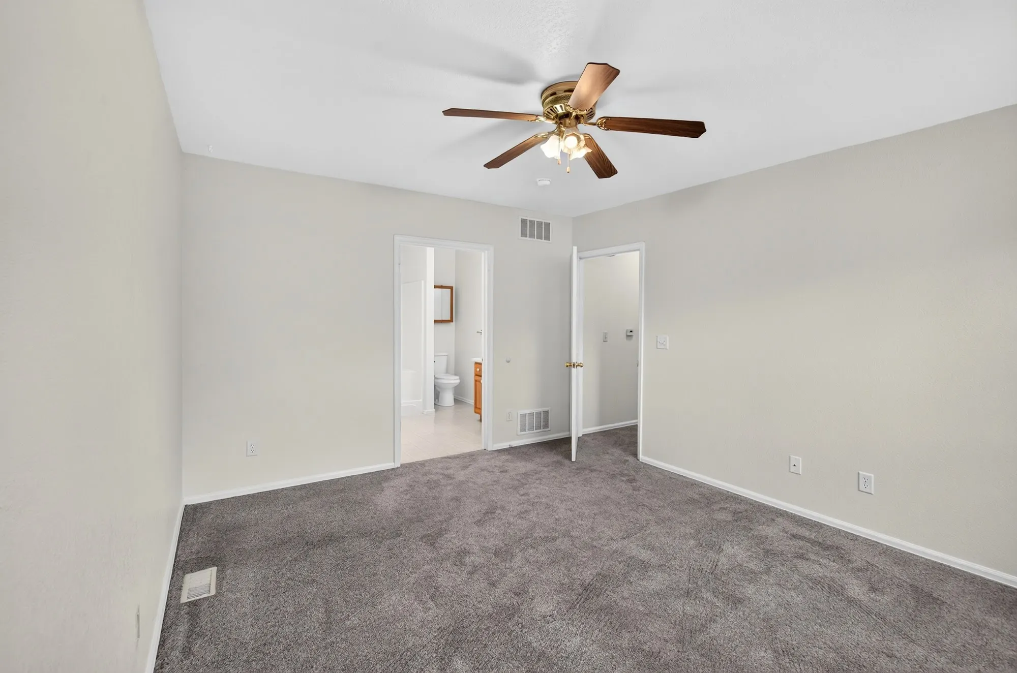 Real estate photograph 16 of 55 Bonnymede, Colorado Springs