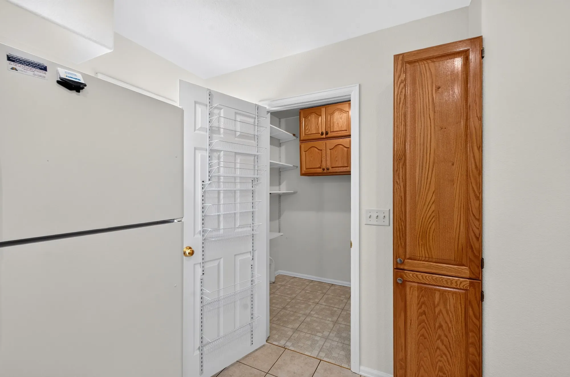 Real estate photograph 14 of 55 Bonnymede, Colorado Springs