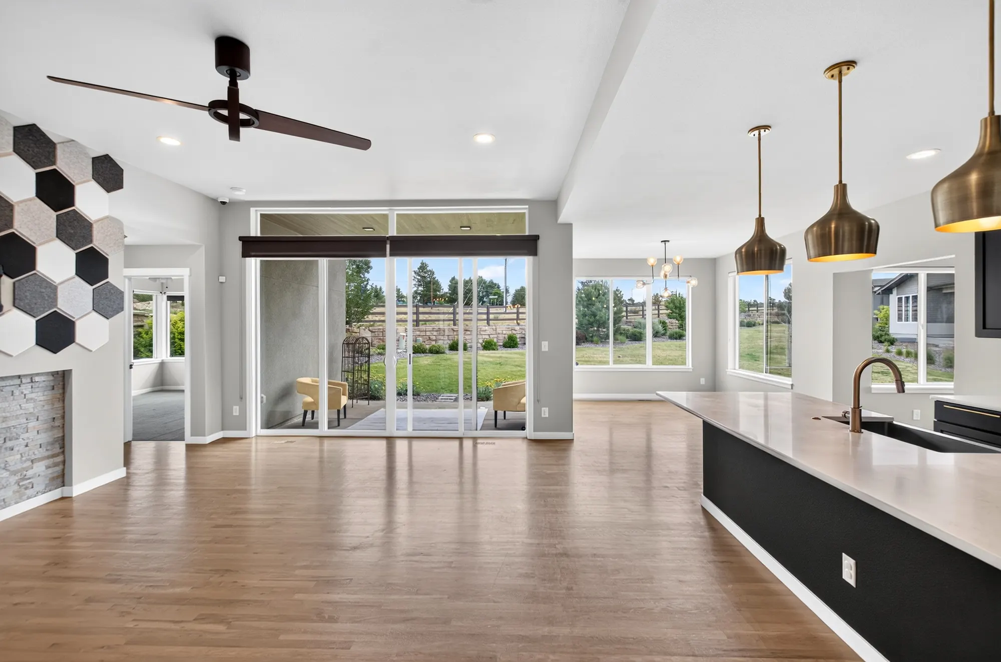 Real estate photograph 6 of 10457 Marshall Mesa Court, Colorado Springs
