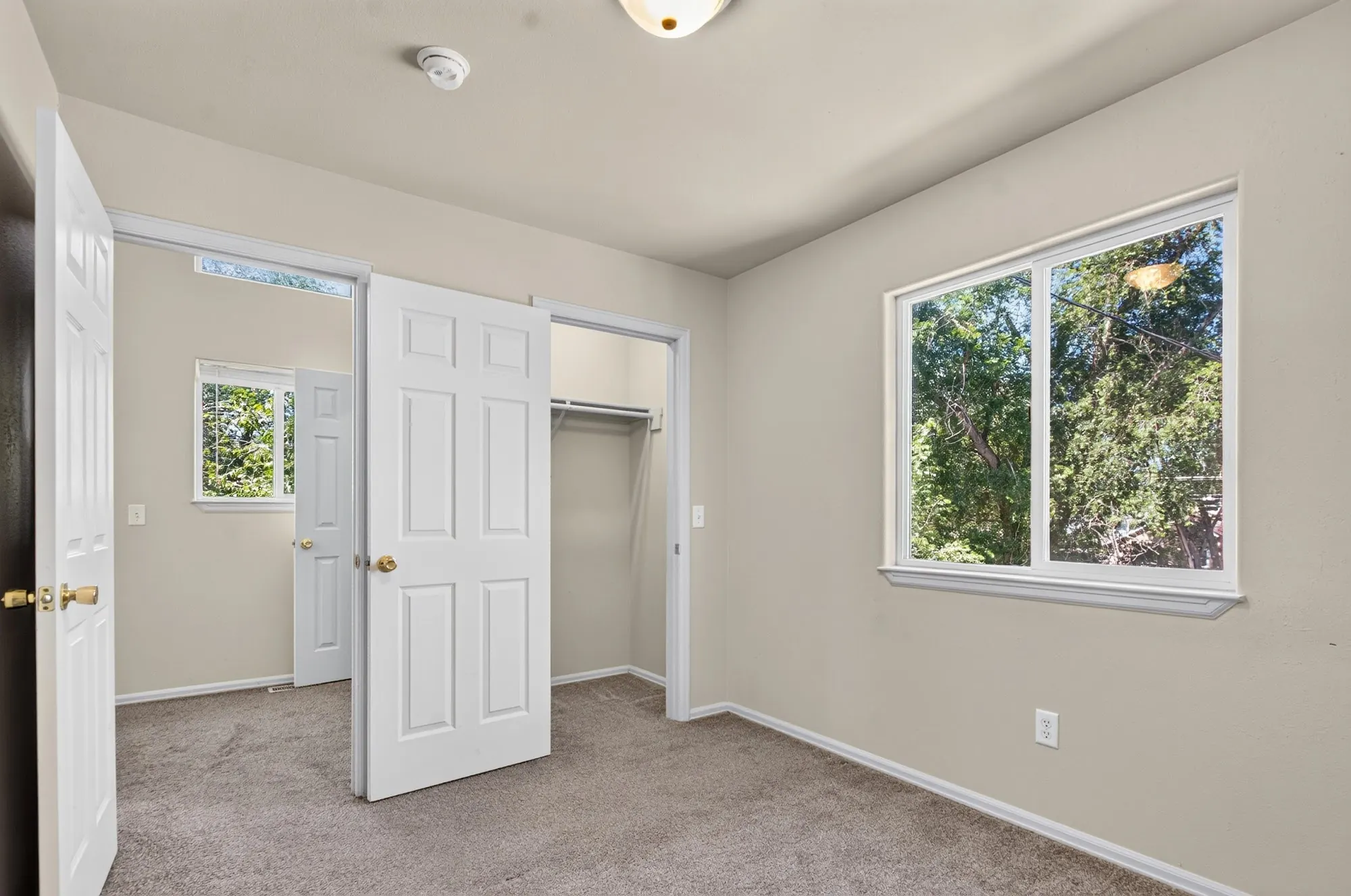 Real estate photograph 18 of 1423 Palmer Ave, Colorado Springs