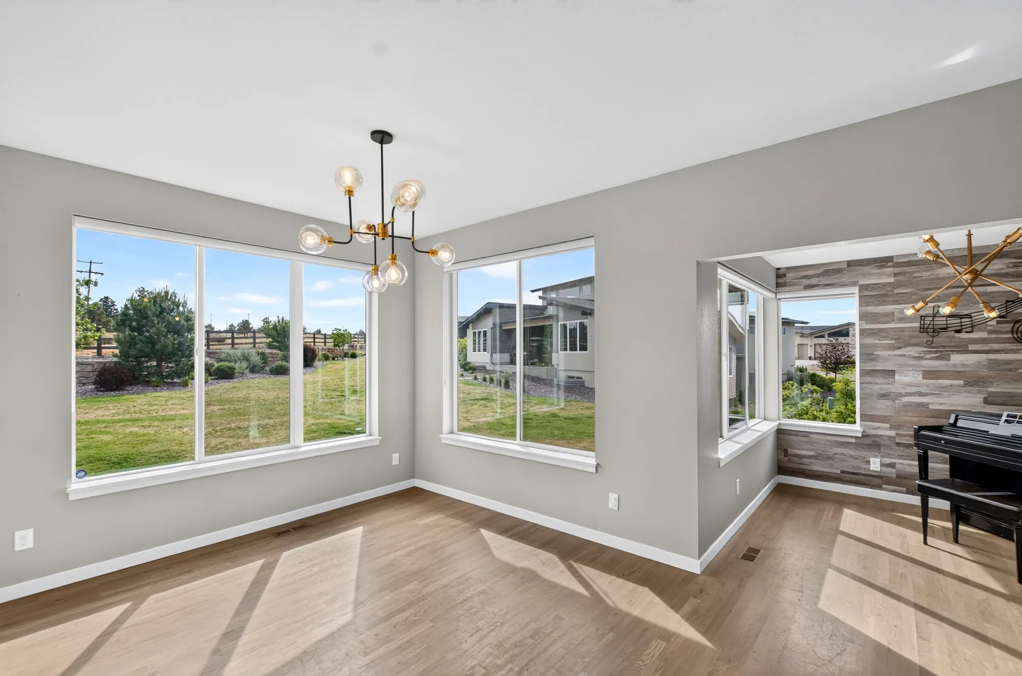 Real estate photograph 10 of 10457 Marshall Mesa Court, Colorado Springs