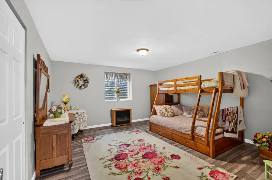 Real estate photograph 24 of 1350 Woodmore Dr, Colorado, Colorado