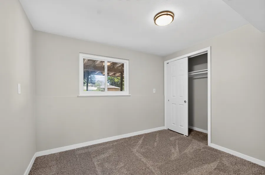 Real estate photograph 11 of 423 Eudora St, Colorado, Colorado
