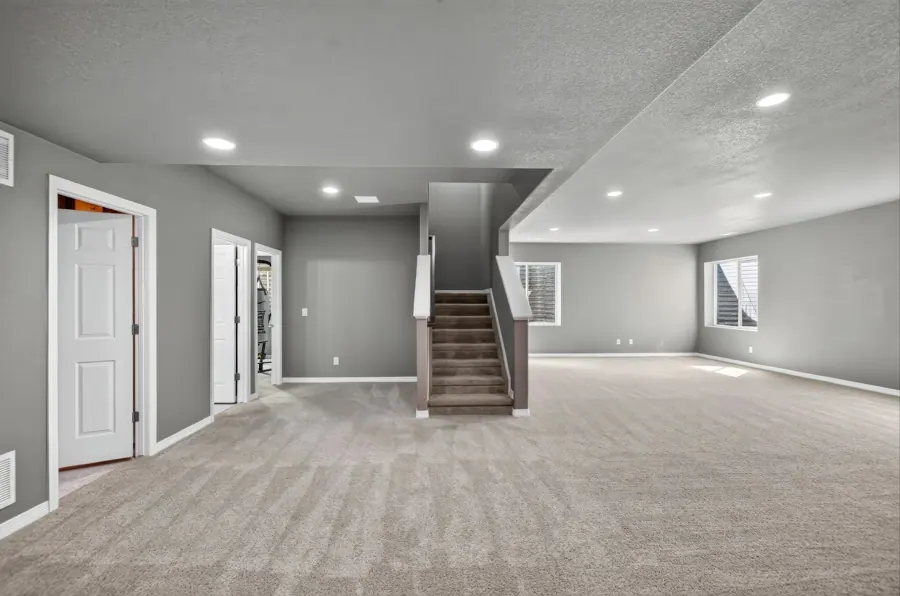 Real estate photograph 34 of 9622 Fairway Glen, Peyton, Colorado