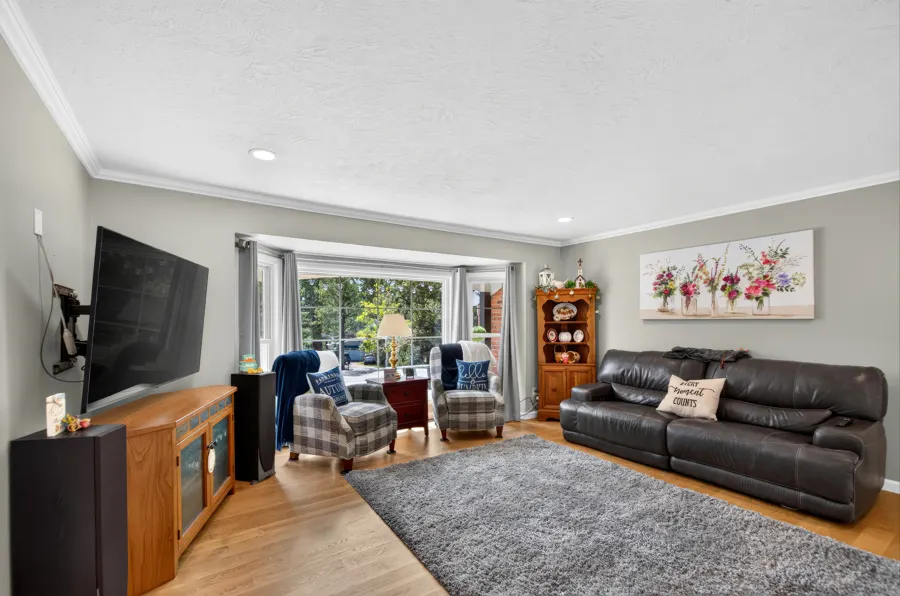 Real estate photograph 10 of 1350 Woodmore Dr, Colorado, Colorado