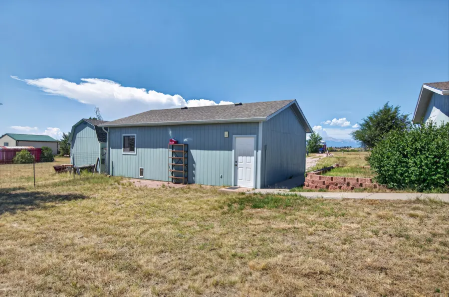 Real estate photograph 26 of 5753 Miss Ellie Lane, Colorado, Colorado