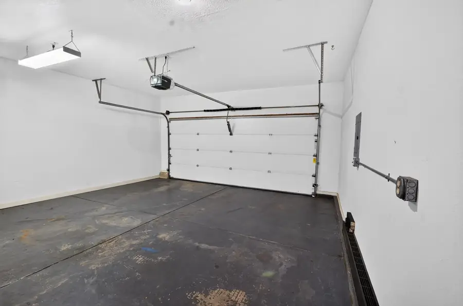 Real estate photograph 21 of 55 Bonnymede, Colorado Springs, Colorado