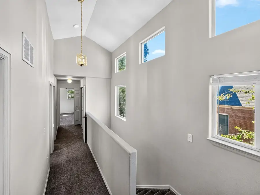 Real estate photograph 17 of 1423 Palmer Ave, Pueblo, Colorado