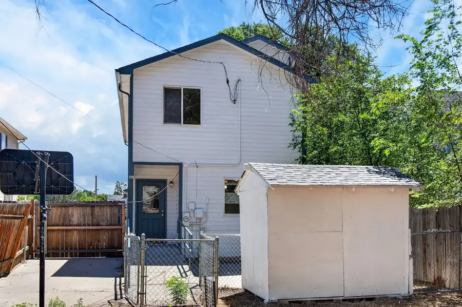 Real estate photograph 37 of 1423 Palmer Ave, Pueblo, Colorado