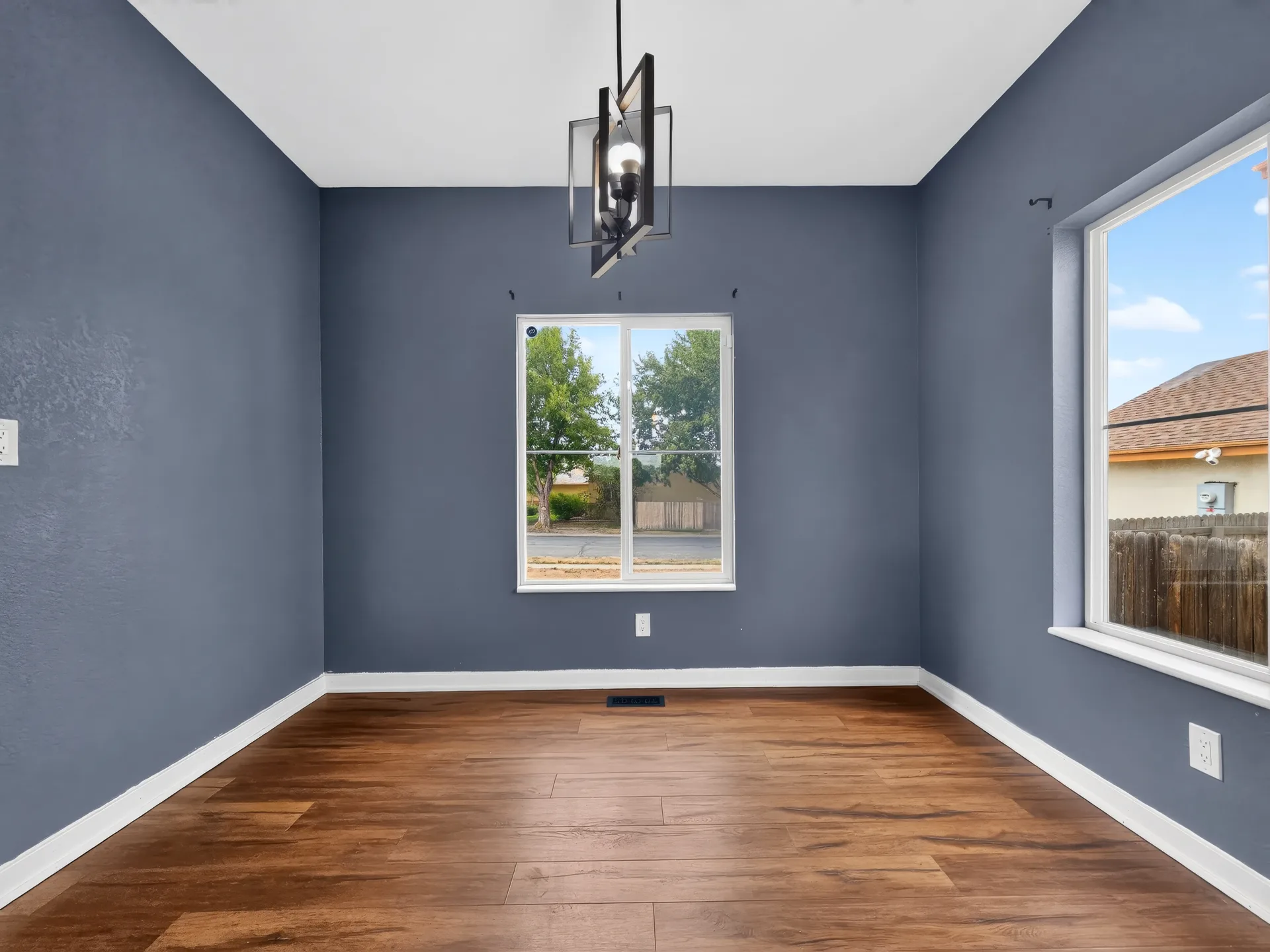 Real estate photograph 10 of 4550 Star Ridge Dr, Colorado Springs