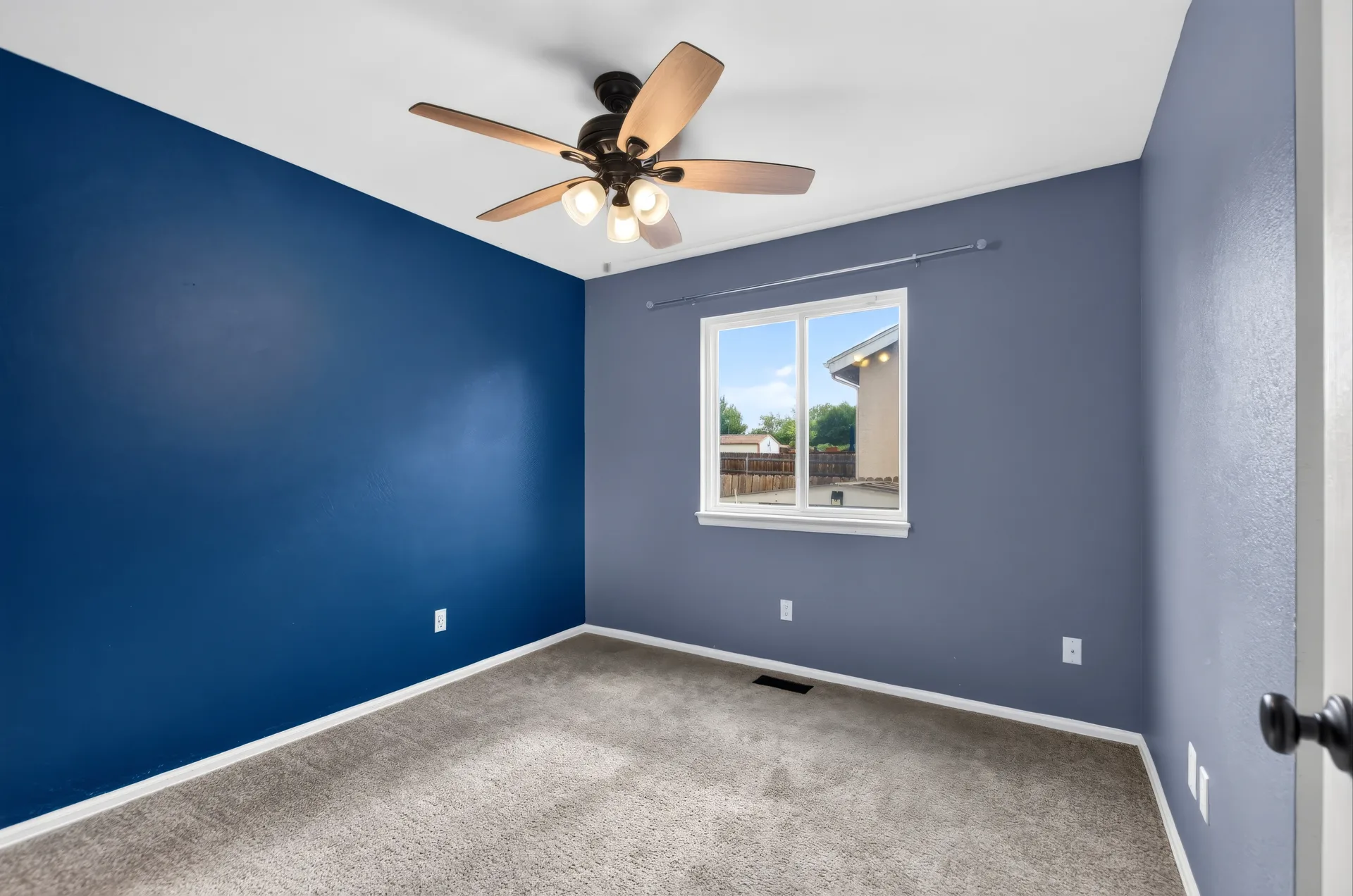 Real estate photograph 18 of 4550 Star Ridge Dr, Colorado Springs